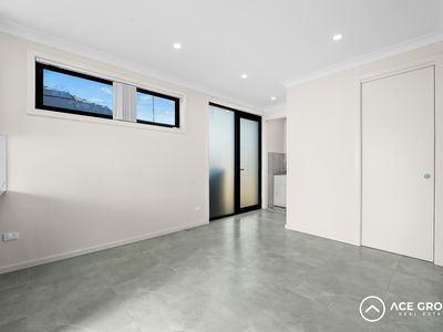 16a Vineyard Avenue, Smithfield