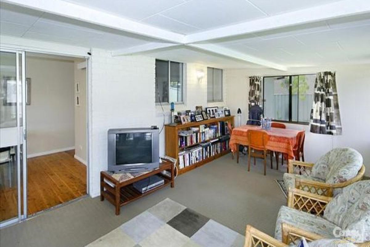 7 Bayline Drive, Point Clare