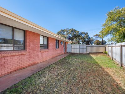 2 Rabbish Place, South Kalgoorlie