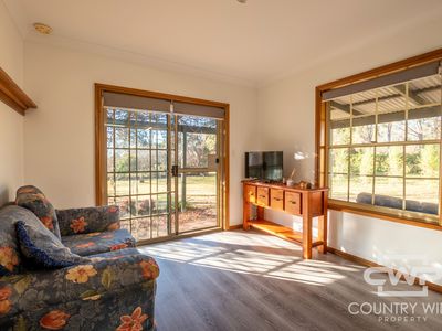 48 Cramsie Crescent, Glen Innes
