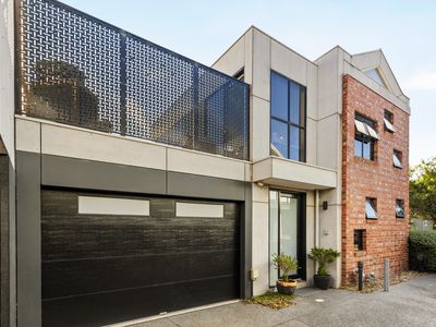 1A / 1 Teague Avenue, Brunswick West