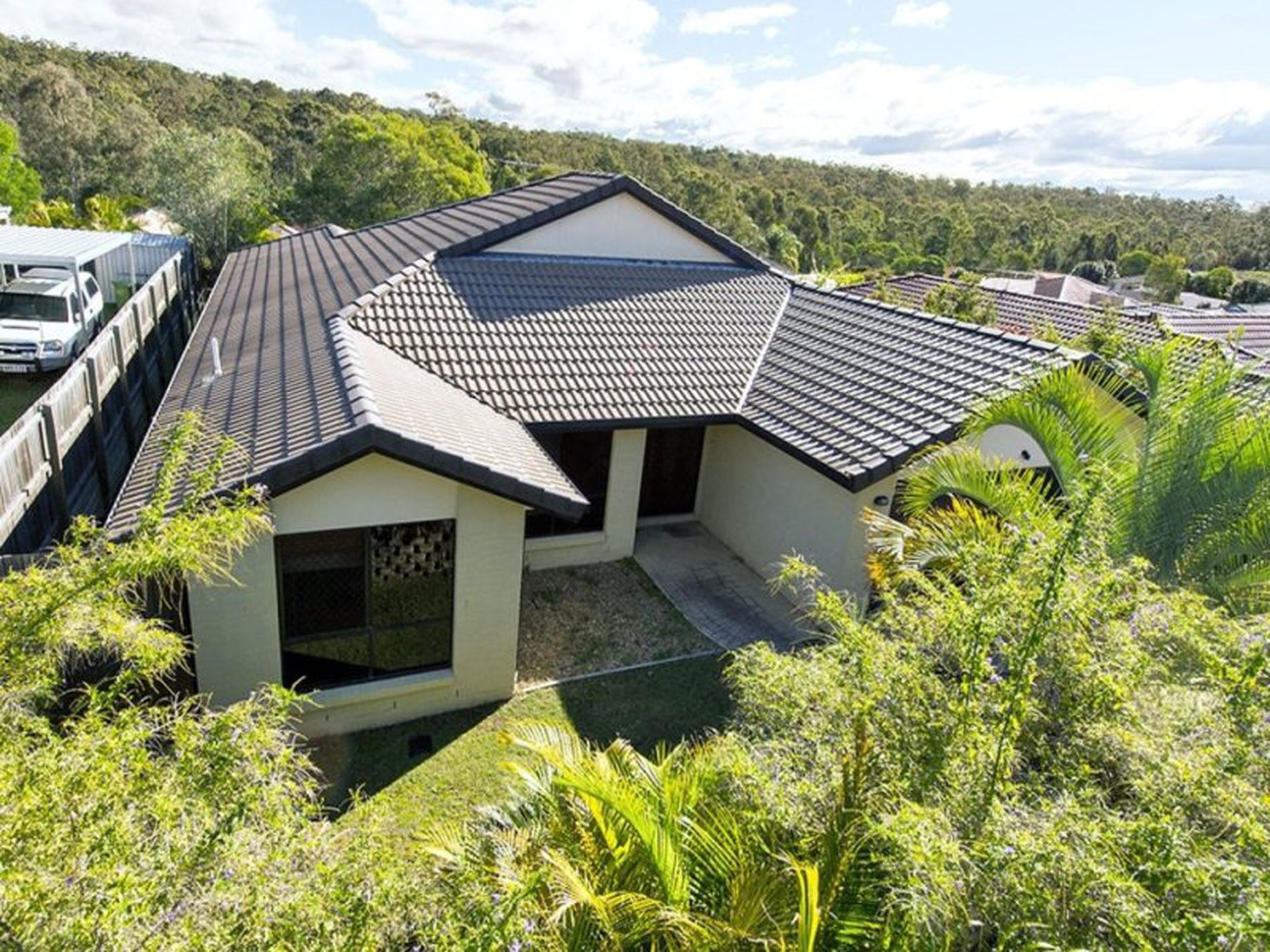 10 Sunview Road, Springfield