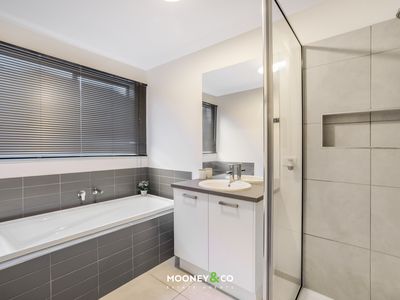 29 Cornflower Rise, Botanic Ridge