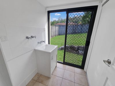 1 Gould Place, Pacific Pines