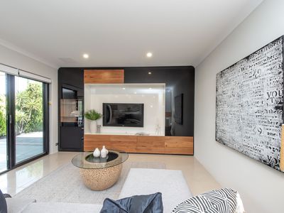 64 Jones Street, Stirling