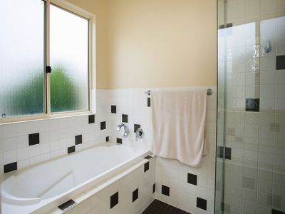 3 Holborn Court, Golden Grove