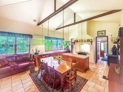 37-41 Western Avenue, Montville
