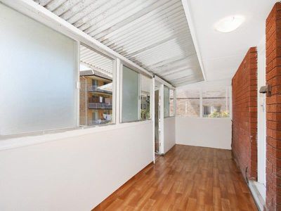 11 / 42 Howard Avenue, Dee Why