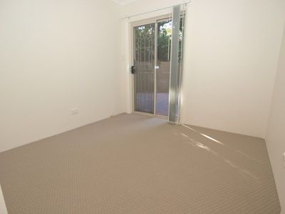 3 / 5 Figtree Avenue, Abbotsford