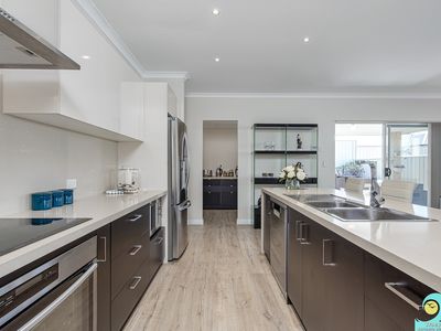 9 Explorer Street, Yanchep