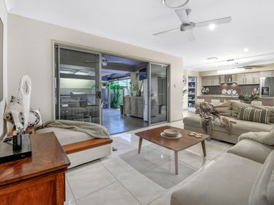 28 Iridium Drive, Hope Island