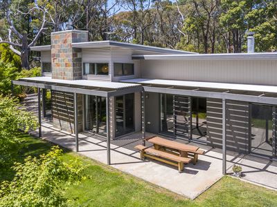 17 Canterbury Road, Macedon