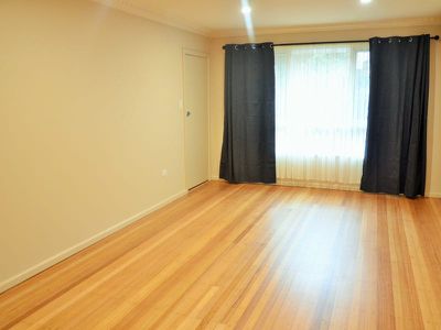 6 / 15 Bulla Road, Essendon North