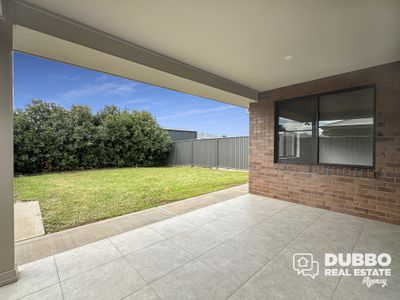 5A Amber Court, Dubbo