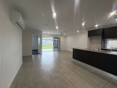47 Langland Circuit, Walloon