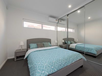 1/90 Albert Street, Osborne Park