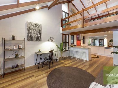 125 Eleventh Avenue, Railway Estate
