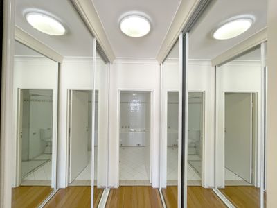 570 / 83-93 Dalmeny Avenue, Rosebery