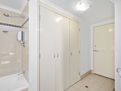 310 / 112 Mounts Bay Road, Perth