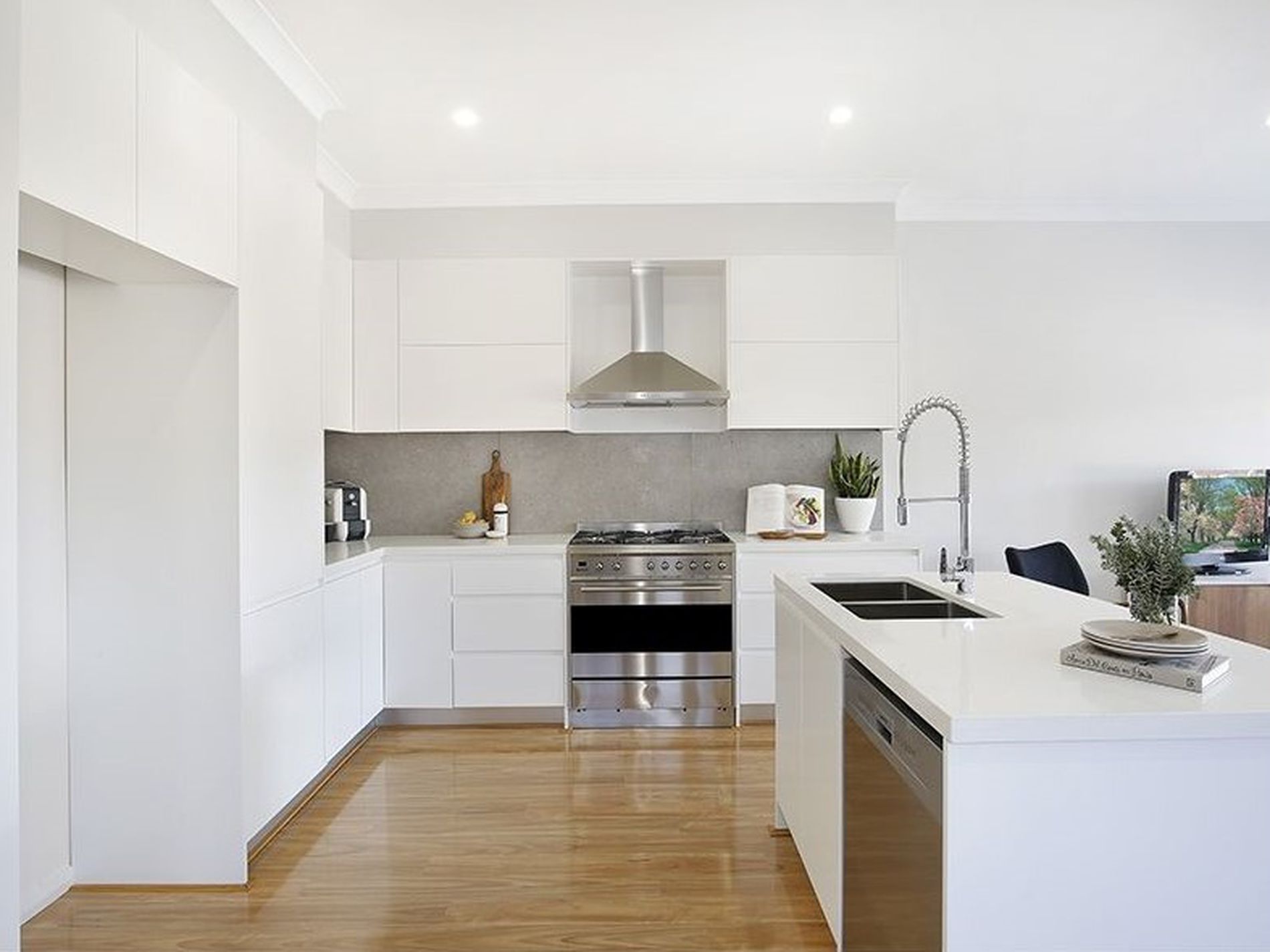 11A Brooks Terrace, Kanahooka