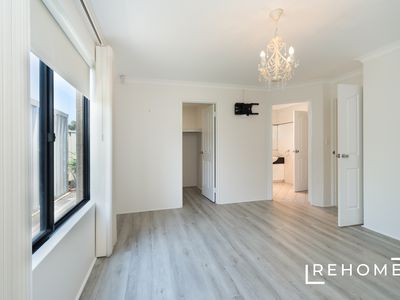 15 THURLOE WAY, Canning Vale