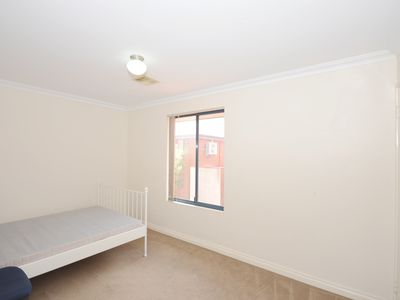2 / 8 Hillcrest Road, Kewdale