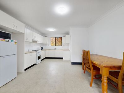 4 / 19 Helen Street, Westmead