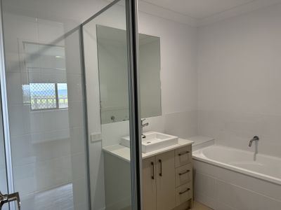 1 / 2 Ryan Road, Redbank Plains