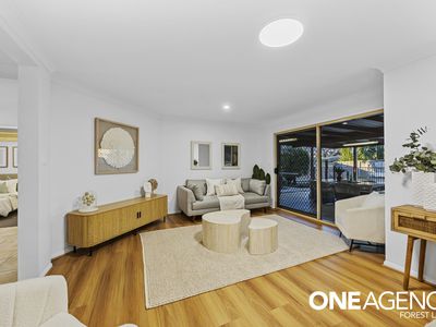 2 Blenheim Close, Forest Lake