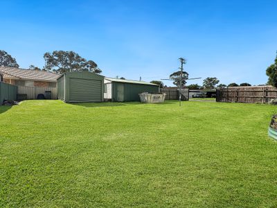 39 Clemenceau Crescent, Tanilba Bay