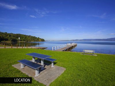 12 Lake Heights Road, Lake Heights