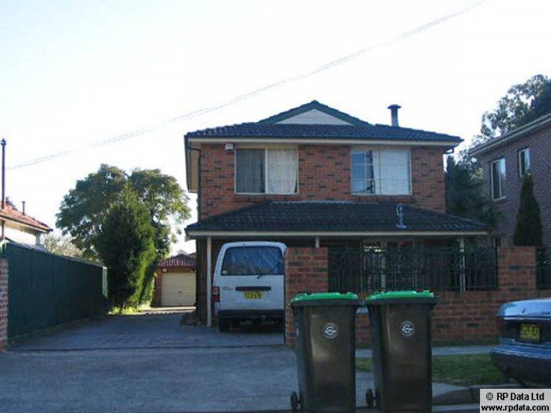 5 Byron, Campsie