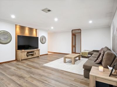 19 Lombadina Parade, Secret Harbour