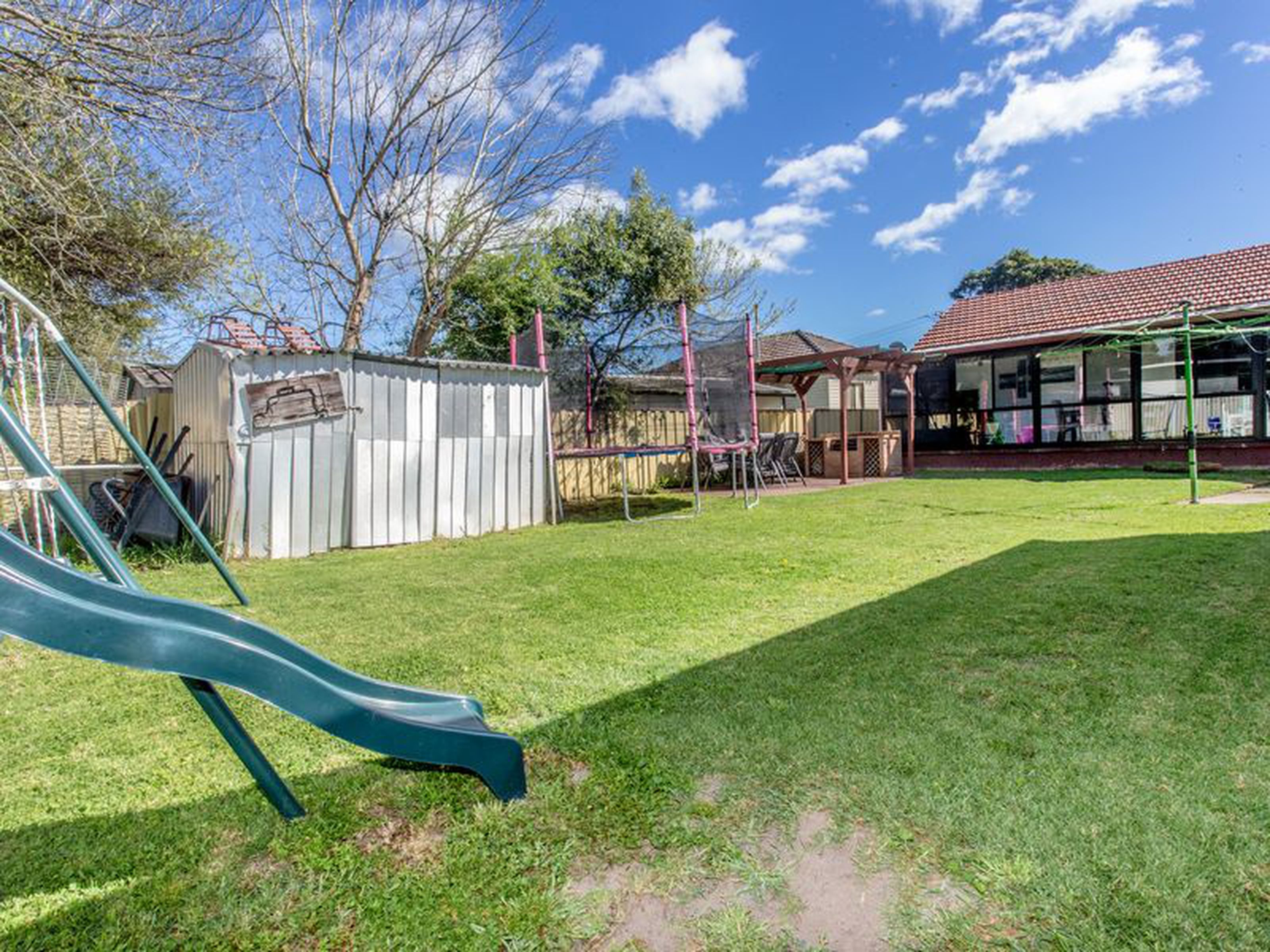 4 Anthony Crescent, KINGSWOOD