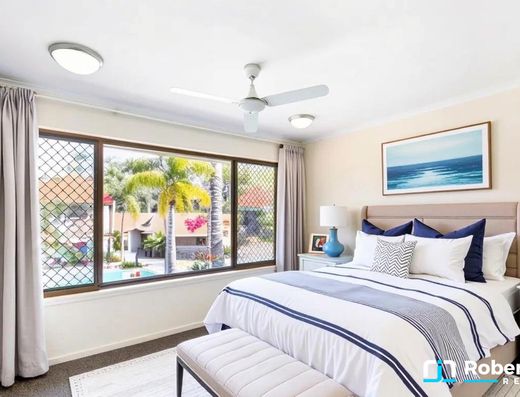 Relaxed Tropical Lifestyle in Noosaville image 9