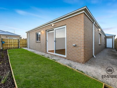 18 Grevillea Circuit, Clyde