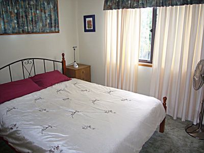 8 / 4 Amie Court, Springwood
