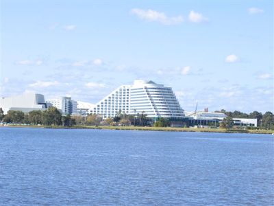 7 The Circus, Burswood