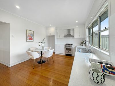 15 Dongola Road, West Footscray