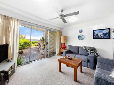 3 / 2 Sidoni Street, Tewantin