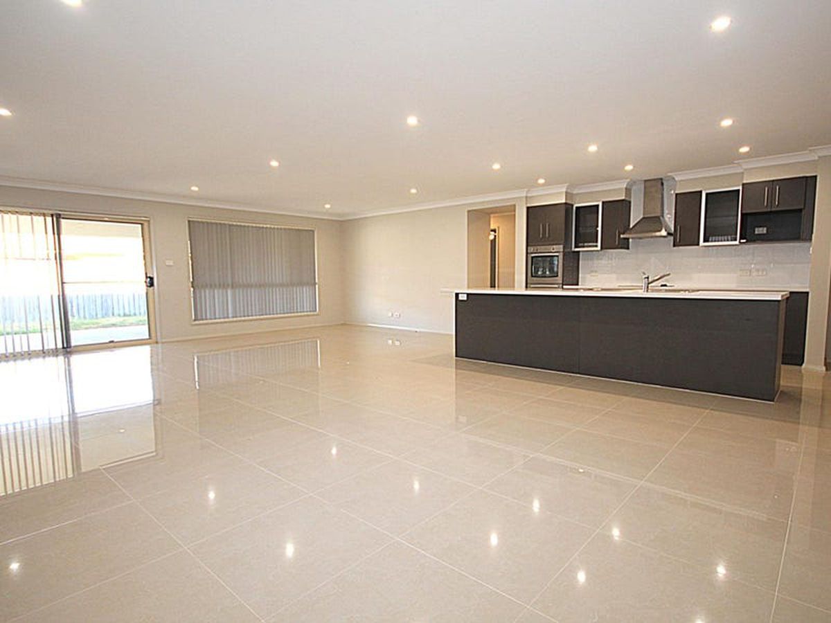 22 Reliance Boulevarde, Tanilba Bay, Tanilba Bay - Thumbnail 6