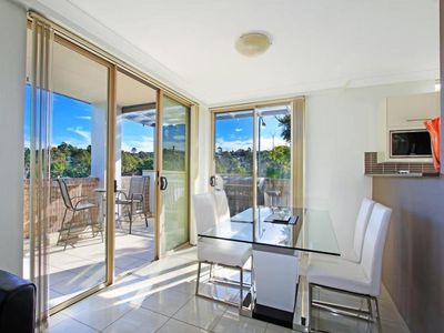 9 / 5-7 Princes Highway, Figtree