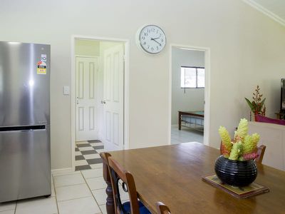 591 Bloomfield Road, Rossville