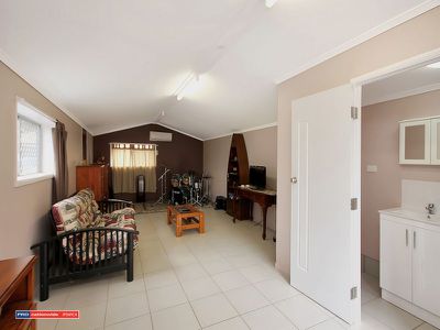 14 Glenross Drive, Pine Mountain
