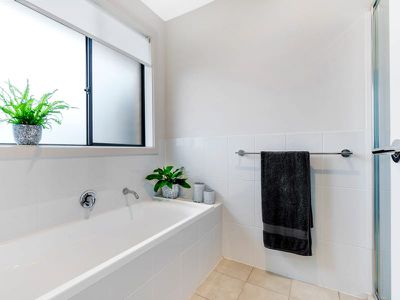 5 Ivory Court , Golden Grove