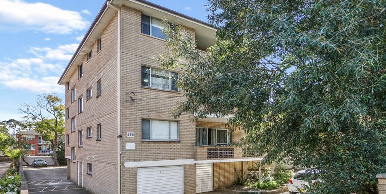 7 / 596 Blaxland Road, Eastwood