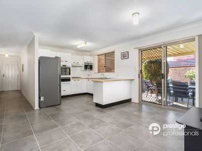 26 Woburn Abbey, Wattle Grove