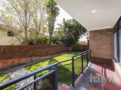 4 / 30-32 Preston Street, Como