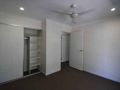 2 / 3 Chelmsford Road, Mango Hill