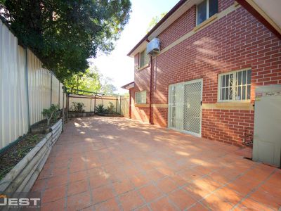 1 / 29 Prairie Vale Road, Bankstown